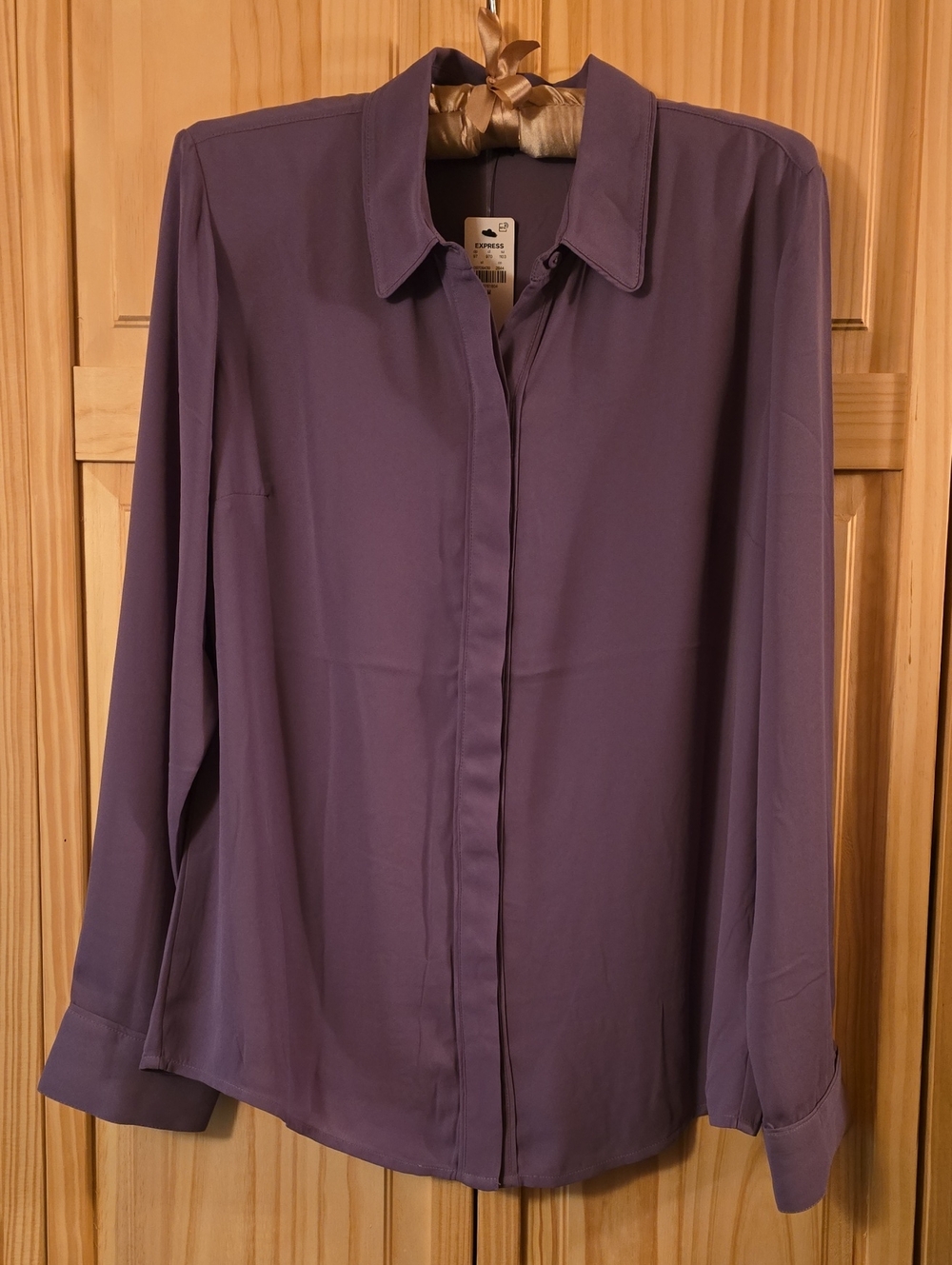 Express Women's Portofino Purple Button-Front Blouse